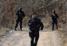 Policia e Kosovës pranë kufirit me Serbinë